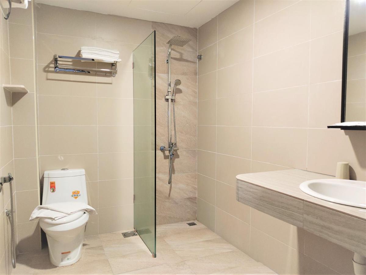 Apple Suites Hotel Sitiawan Bagian luar foto