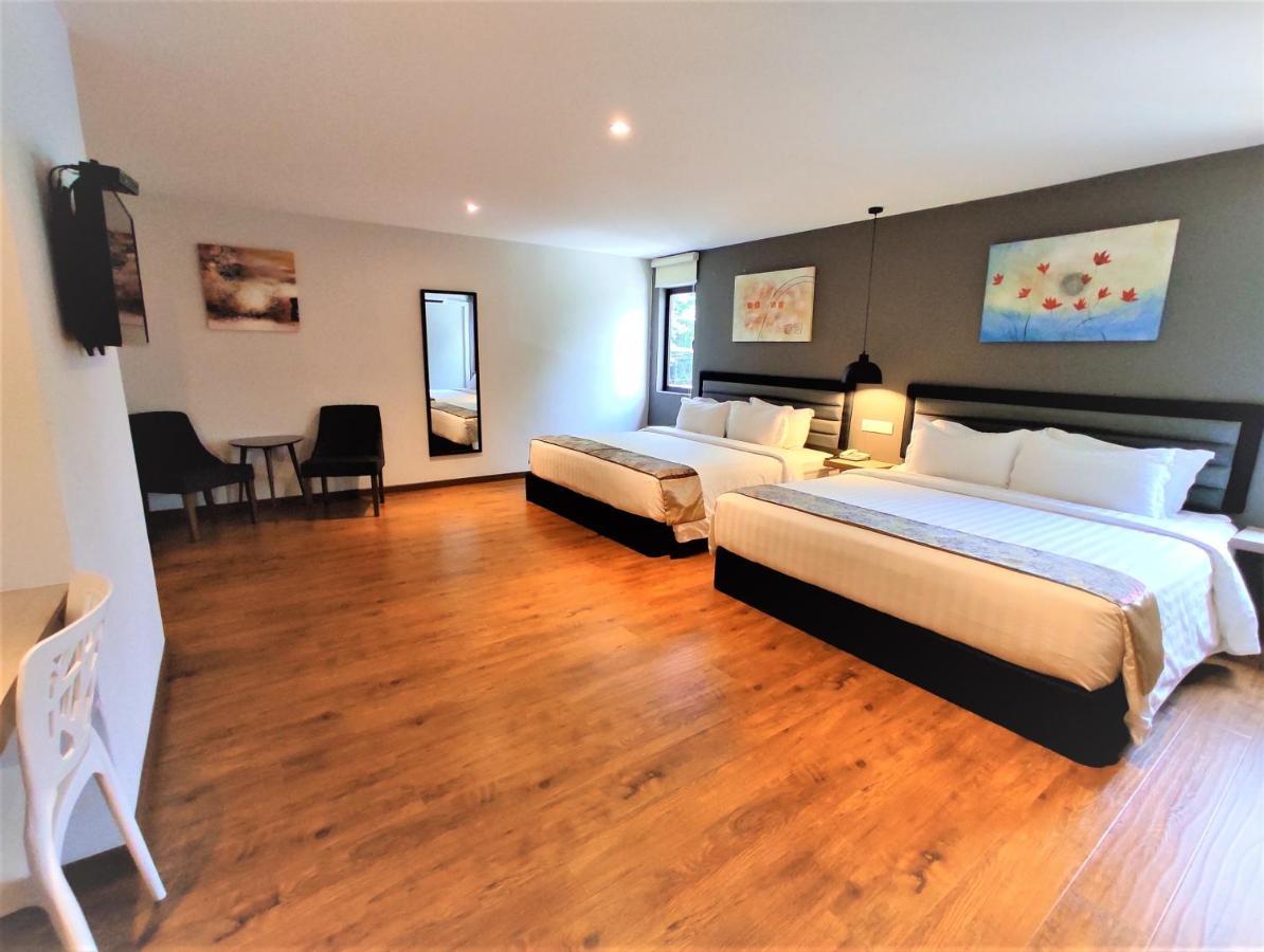 Apple Suites Hotel Sitiawan Bagian luar foto