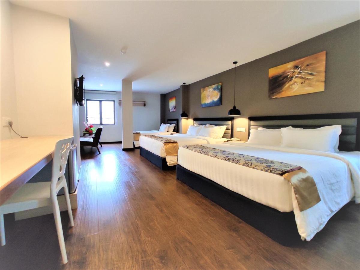 Apple Suites Hotel Sitiawan Bagian luar foto
